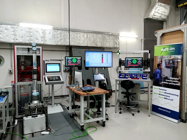 Production cell 4.0 in the INTEMAC innovation center